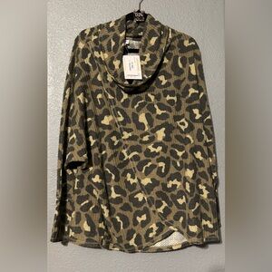 Lularoe Kristen cowl neck sweater pull over top leopard green black large NWT